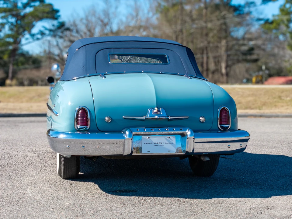 1951 Lincoln Cosmopolitan - Image 10 of 31
