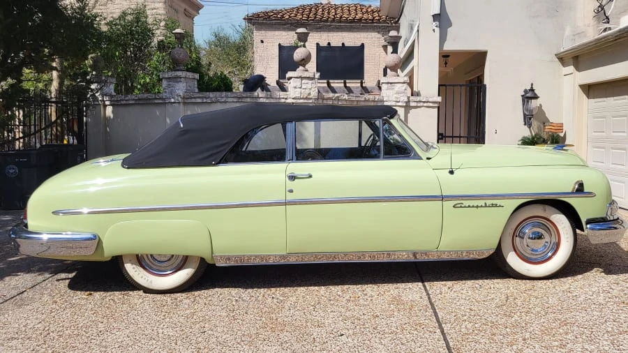 1951 Lincoln Cosmopolitan - Image 2 of 26