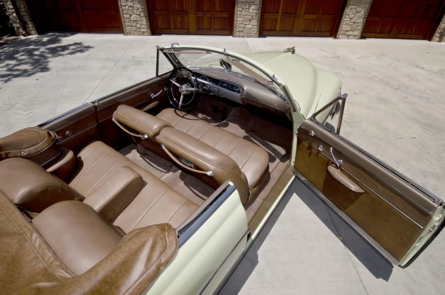1951 Lincoln Cosmopolitan - Image 4 of 12