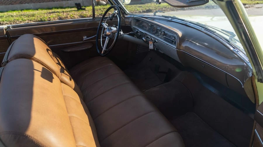 1951 Lincoln Cosmopolitan - Image 5 of 13
