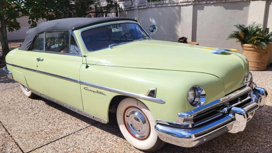 1951 Lincoln Cosmopolitan - Image 15 of 26