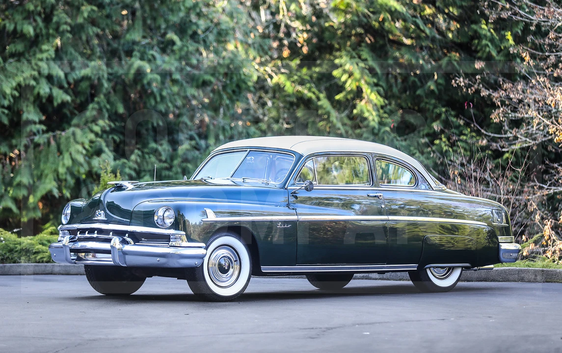 1951 Lincoln Cosmopolitan - Image 2 of 18