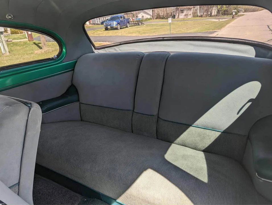 1951 Lincoln Cosmopolitan - Image 11 of 16