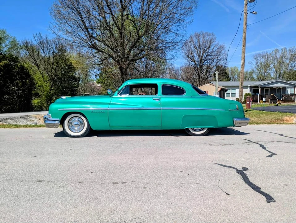 1951 Lincoln Cosmopolitan - Image 6 of 16