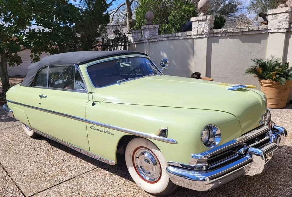 1951 Lincoln Cosmopolitan - Image 9 of 20