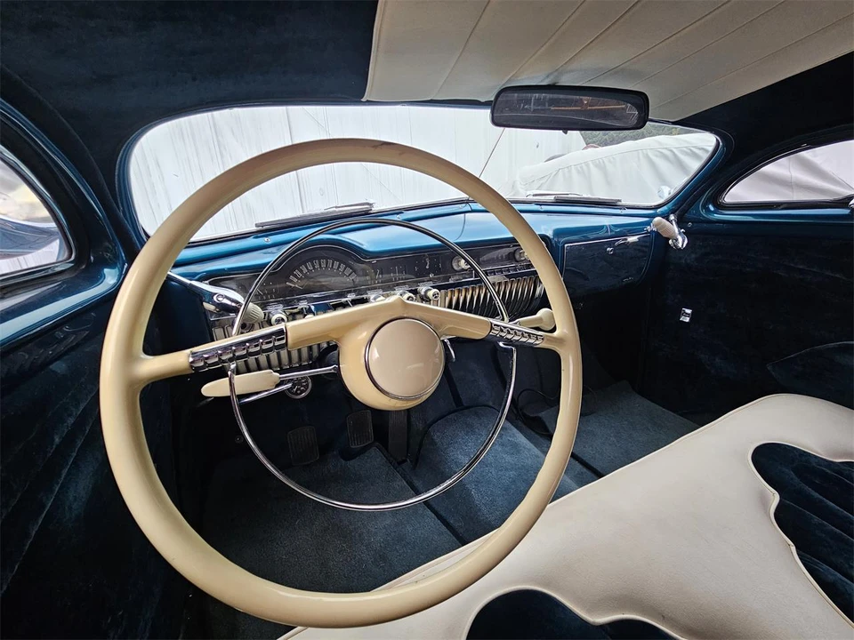 1951 Mercury Eight - Image 9 of 16