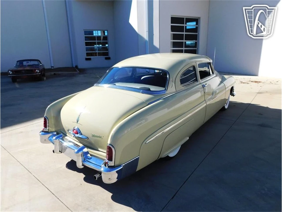 1951 Mercury Eight - Image 26 of 31
