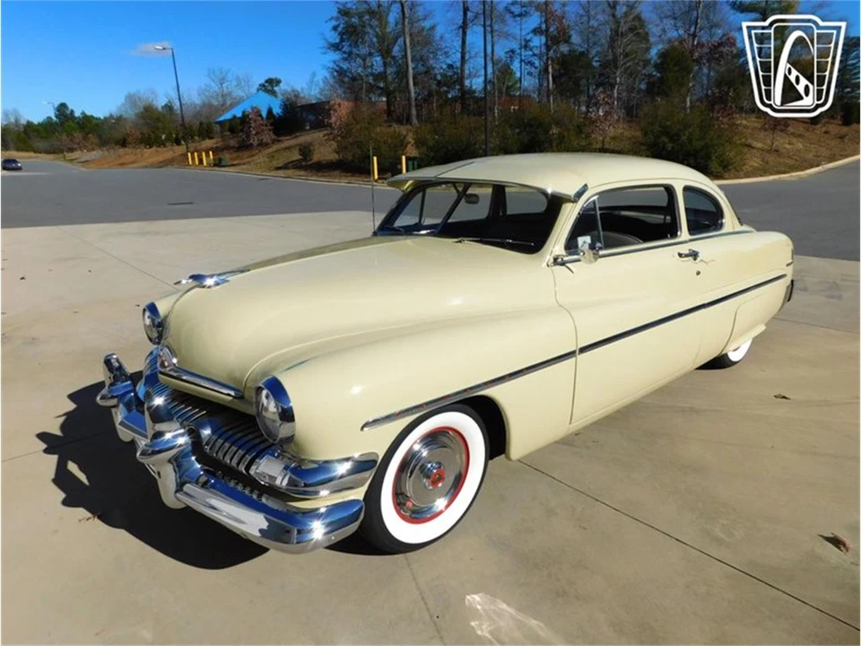 1951 Mercury Eight - Image 8 of 31