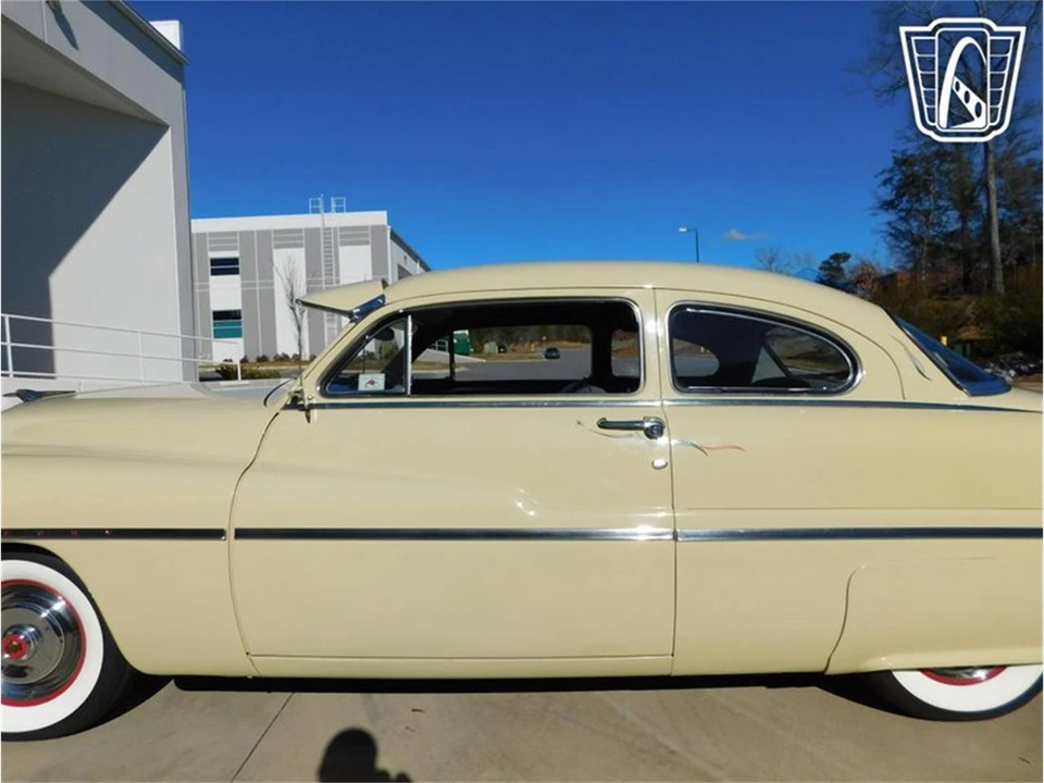 1951 Mercury Eight - Image 13 of 31