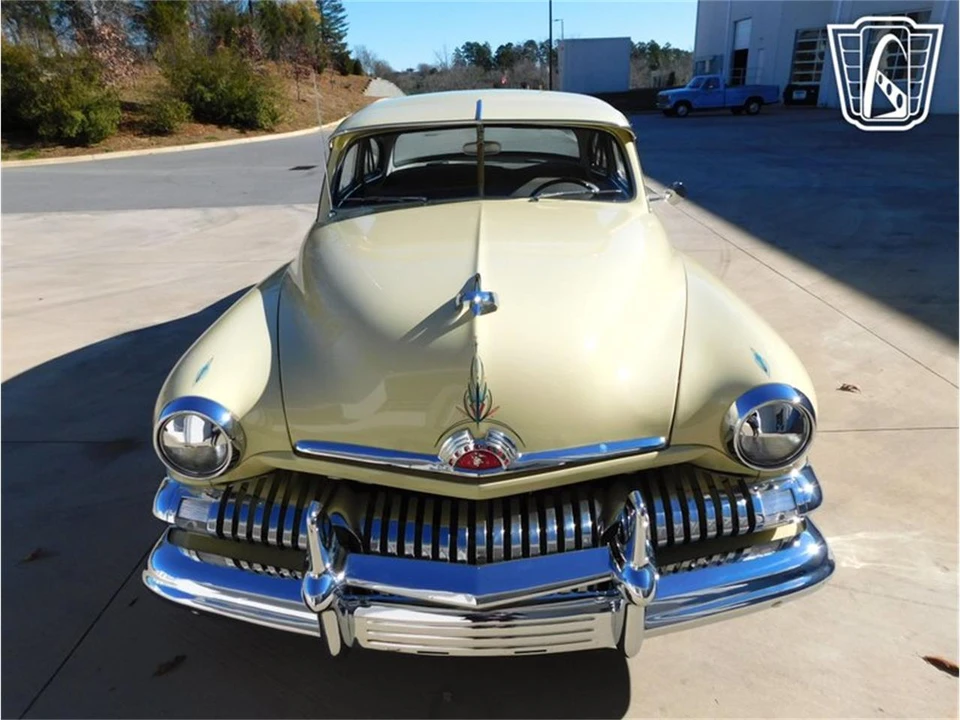1951 Mercury Eight - Image 5 of 31