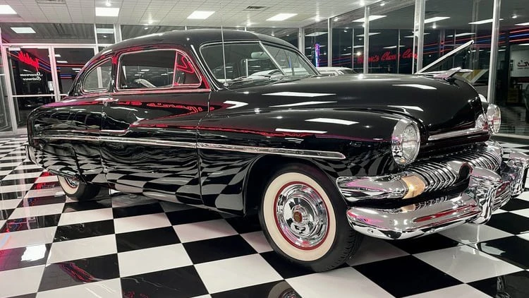 1951 Mercury Eight - Image 10 of 10
