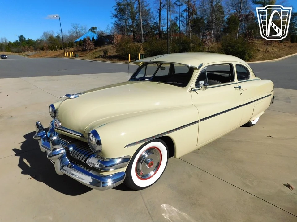 1951 Mercury Eight - Image 9 of 31