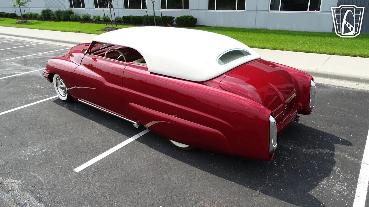 1951 Mercury Eight - Image 9 of 12