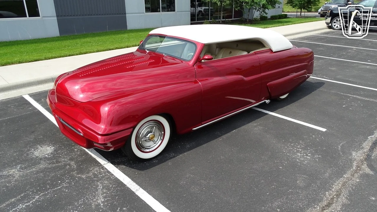 1951 Mercury Eight - Image 7 of 12
