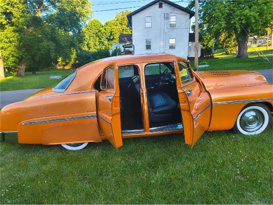 1951 Mercury Eight - Image 6 of 10