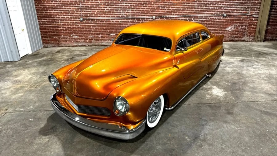 1951 Mercury Eight - Image 10 of 31