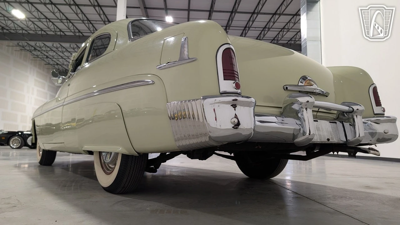 1951 Mercury Eight - Image 11 of 12