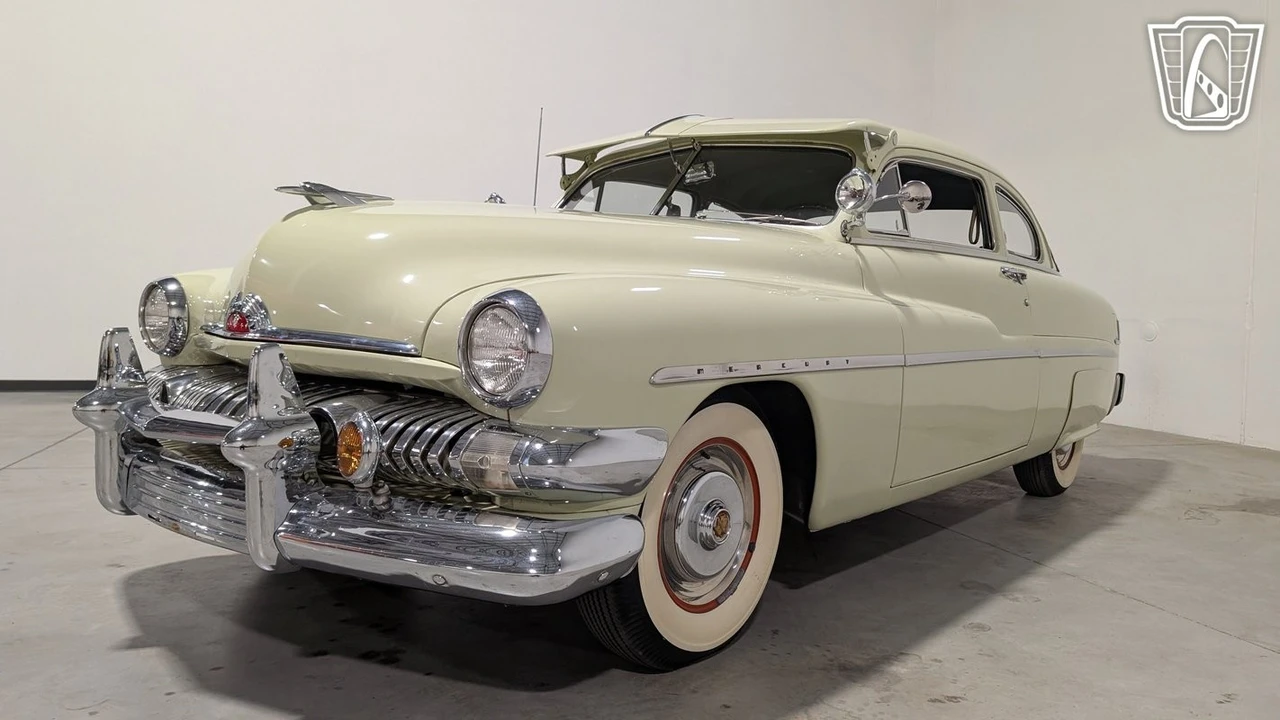1951 Mercury Eight - Image 4 of 12