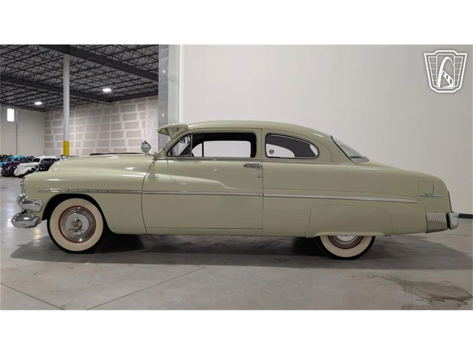 1951 Mercury Eight - Image 6 of 31
