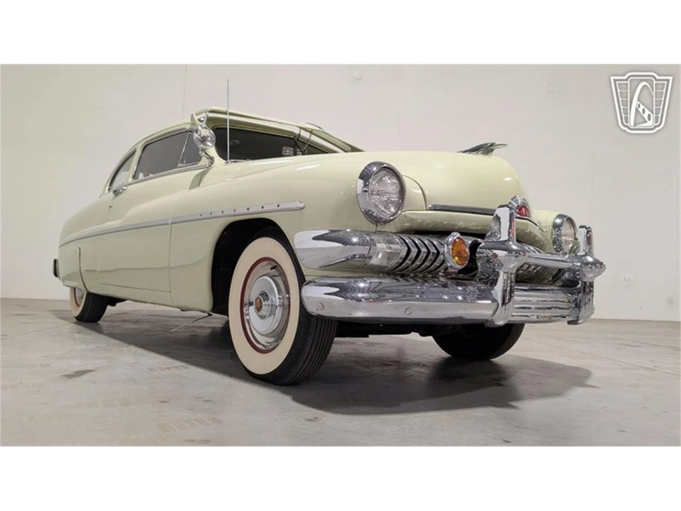 1951 Mercury Eight - Image 22 of 31