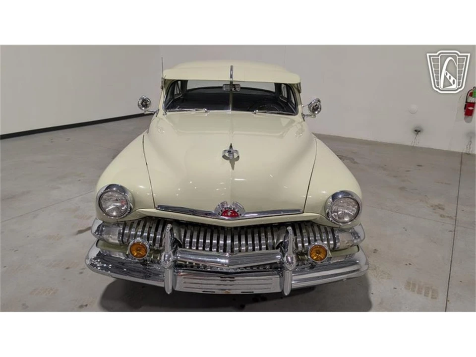 1951 Mercury Eight - Image 23 of 31