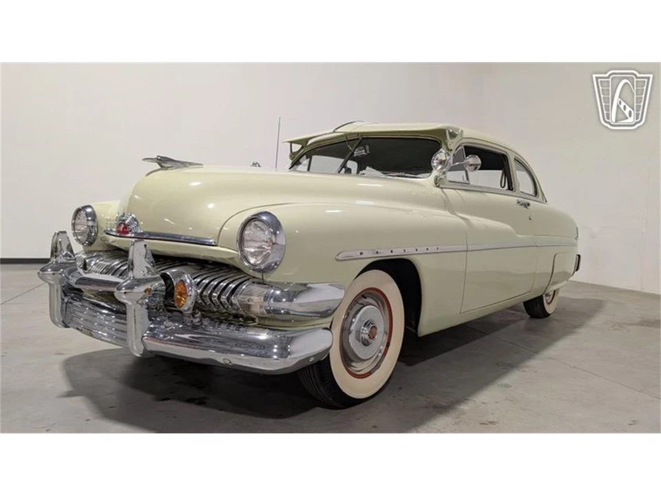 1951 Mercury Eight - Image 3 of 31