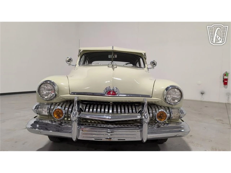 1951 Mercury Eight - Image 24 of 31