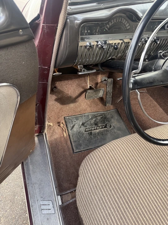 1951 Mercury Eight - Image 16 of 31