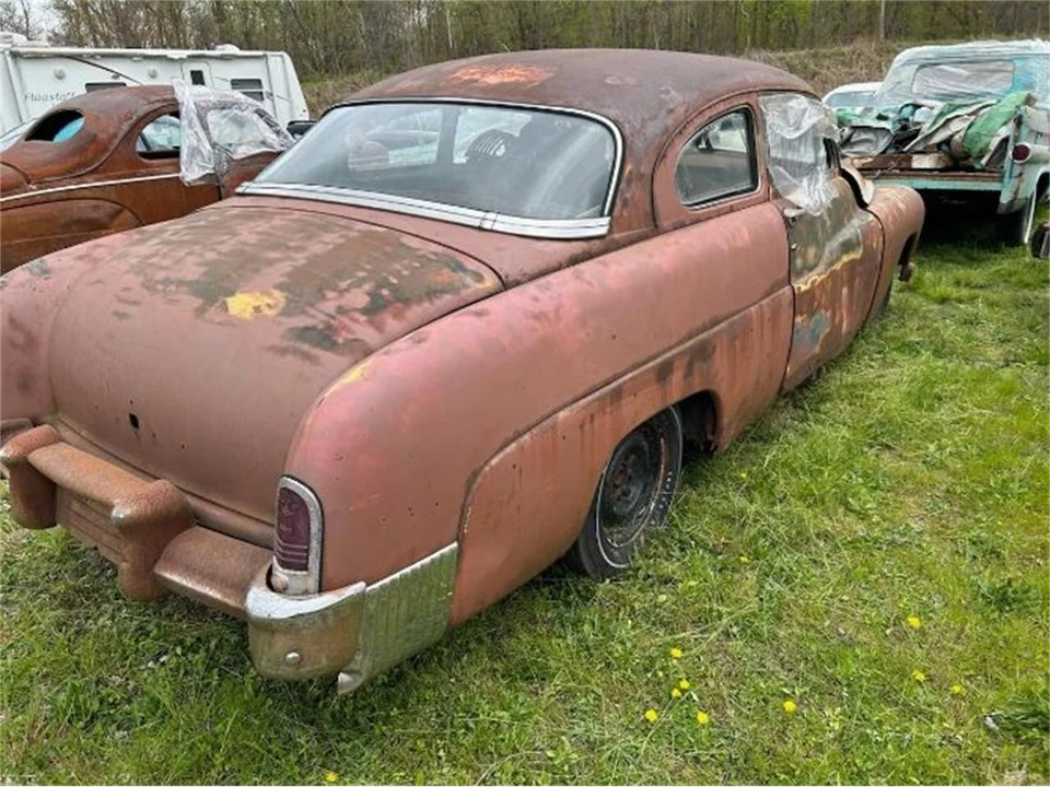 1951 Mercury Eight - Image 10 of 16