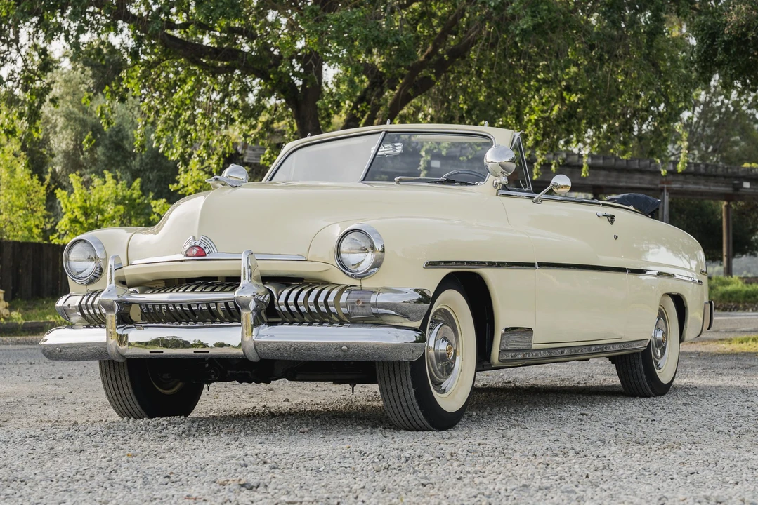 1951 Mercury Eight - Image 2 of 31