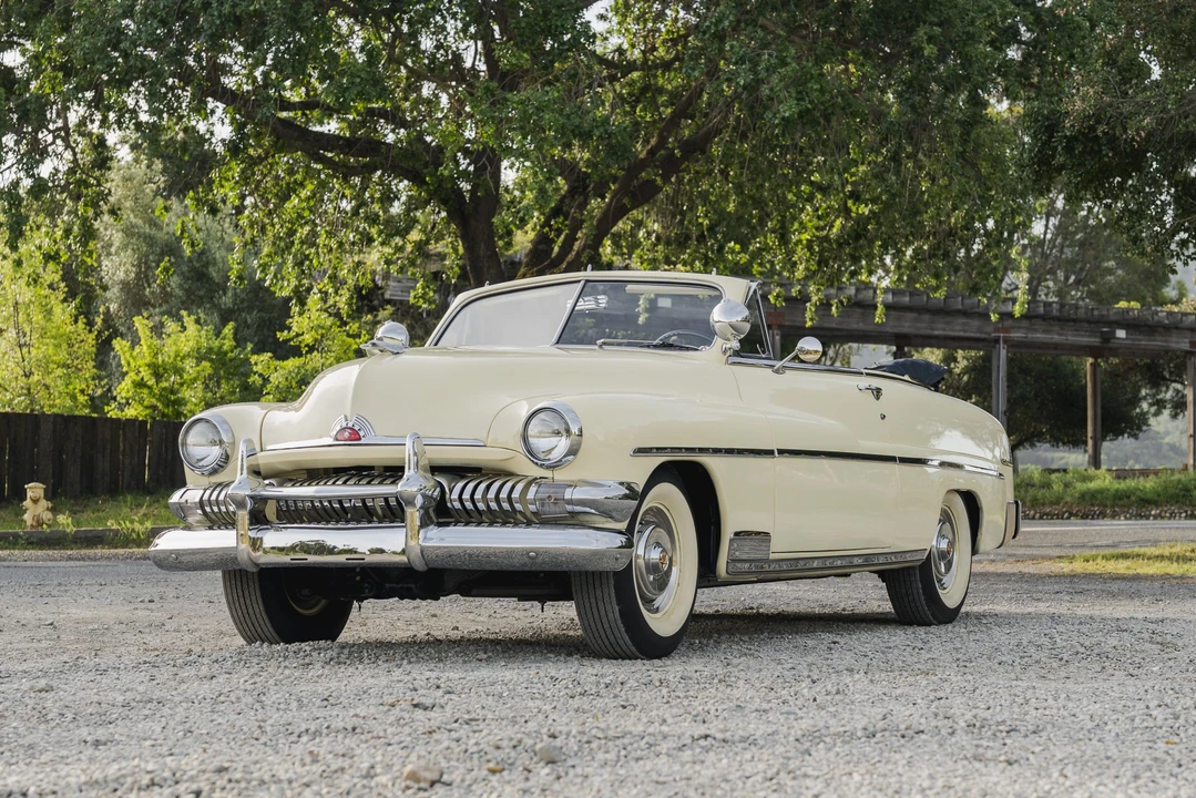 1951 Mercury Eight - Image 3 of 31