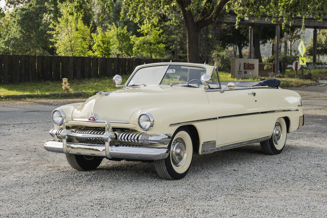 1951 Mercury Eight - Image 4 of 31