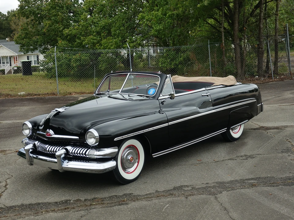 1951 Mercury Eight - Image 11 of 31