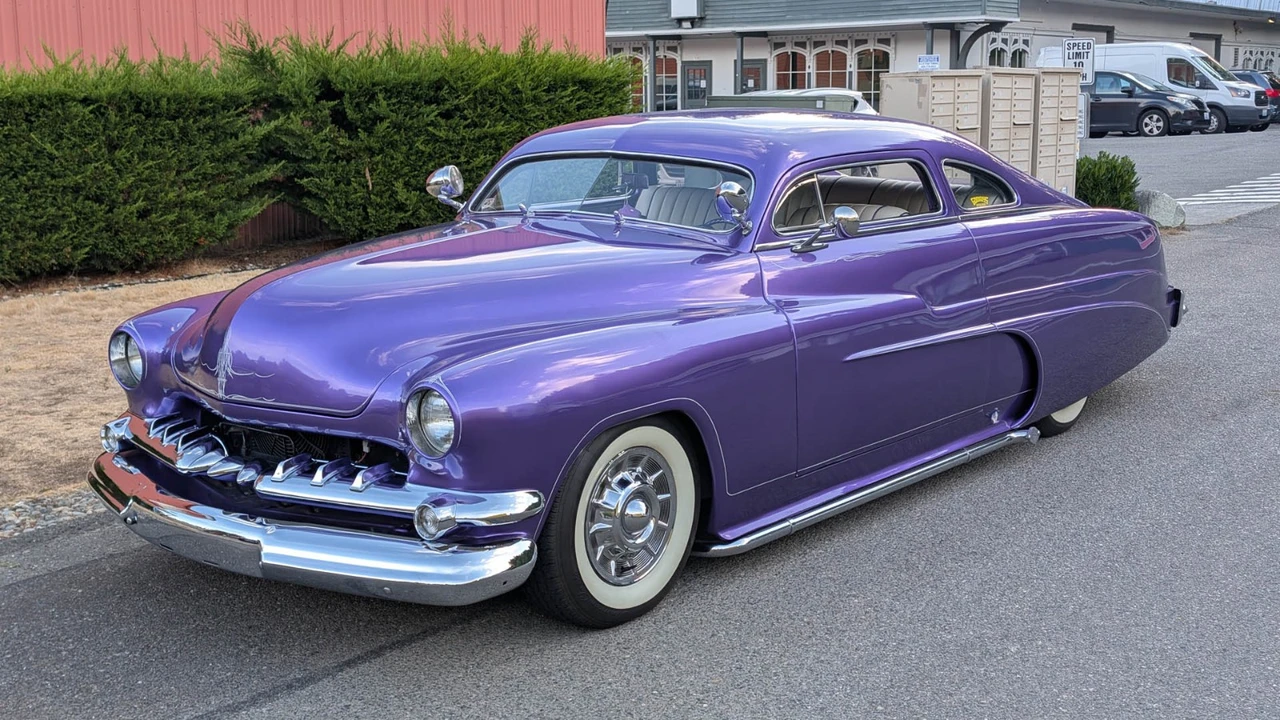 1951 Mercury Eight - Image 2 of 21