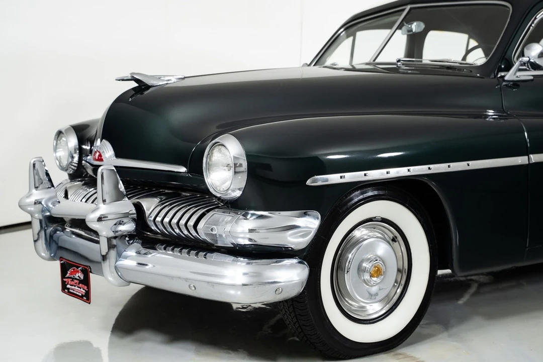 1951 Mercury Eight - Image 6 of 31