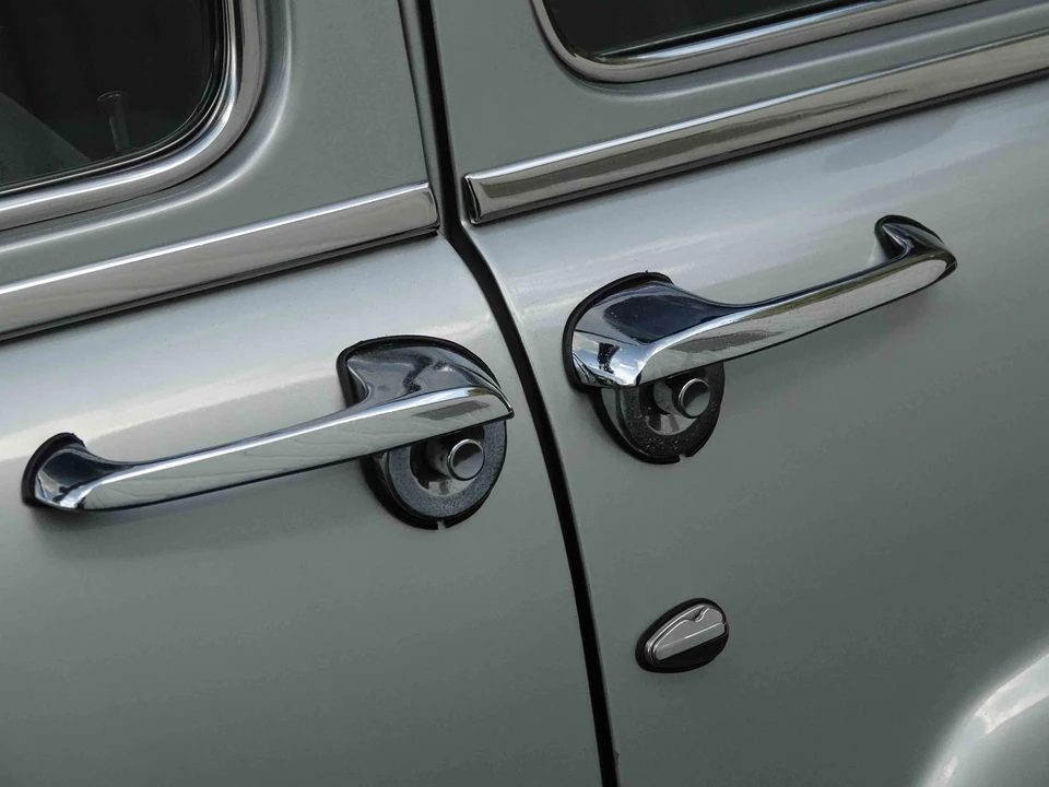 1951 Mercury Eight - Image 28 of 31