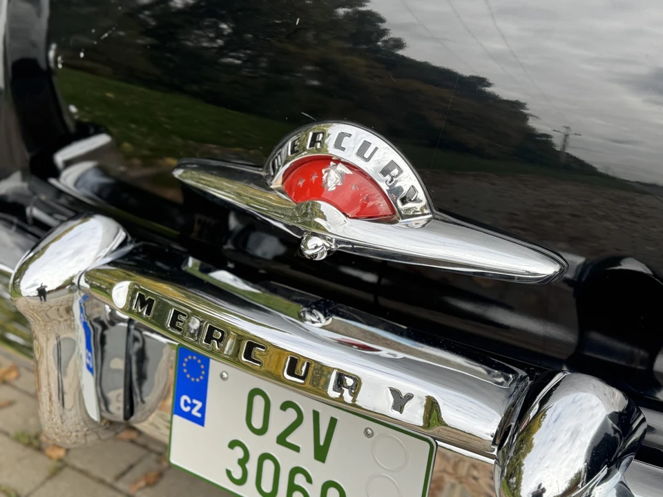1951 Mercury Eight - Image 17 of 31