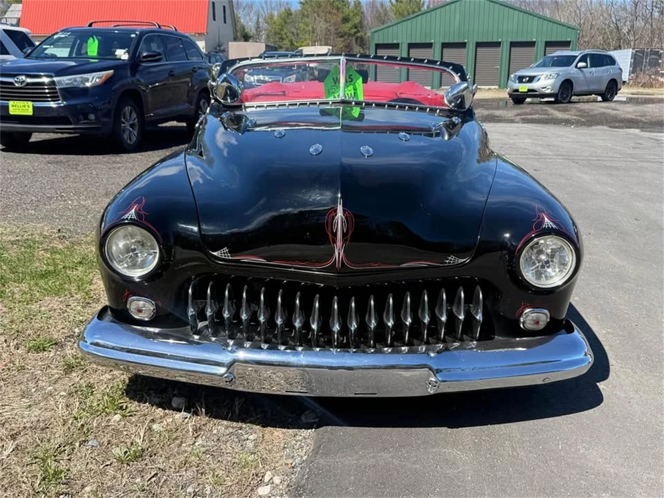1951 Mercury Eight - Image 8 of 10