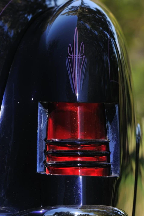 1951 Mercury Eight - Image 10 of 12