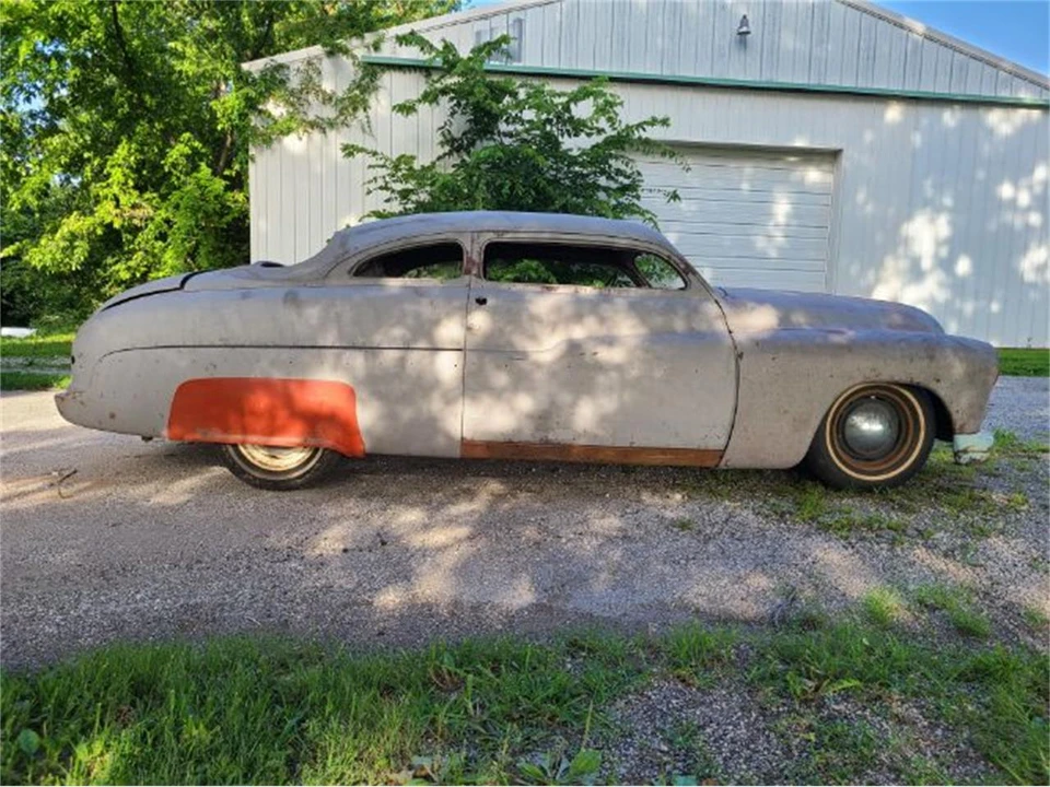 1951 Mercury Eight - Image 13 of 23