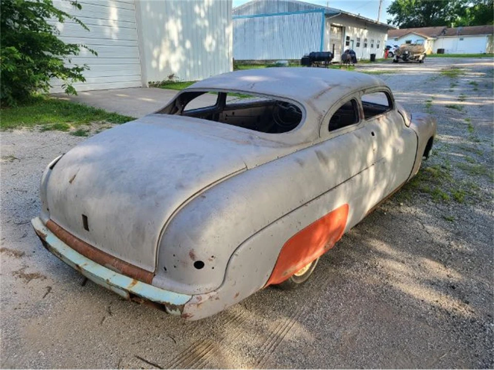 1951 Mercury Eight - Image 16 of 23