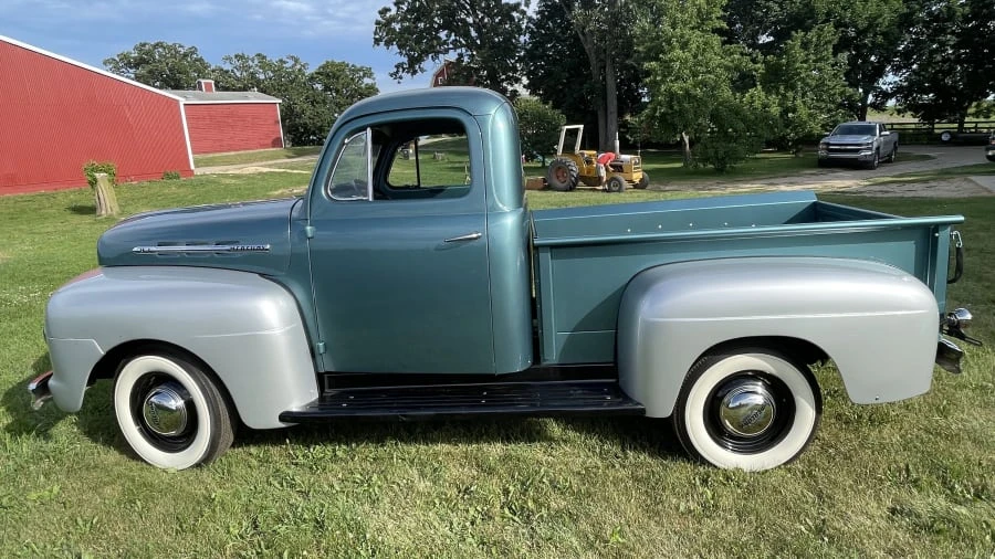 1951 Mercury Eight - Image 17 of 17