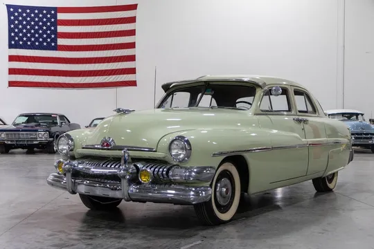 1951 Mercury Monterey Sedan