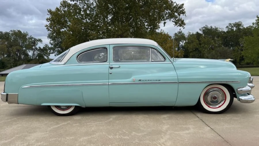 1951 Mercury Monterey - Image 2 of 24