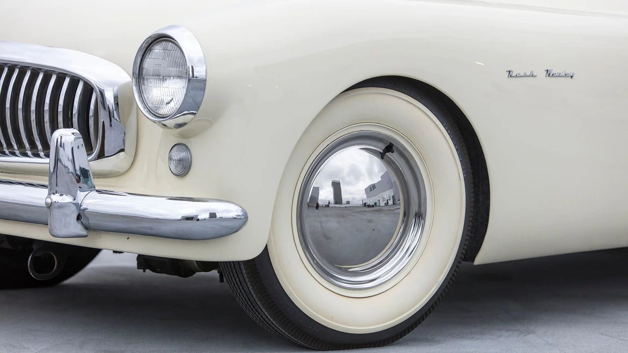 1951 Nash Nash-Healey - Image 17 of 31