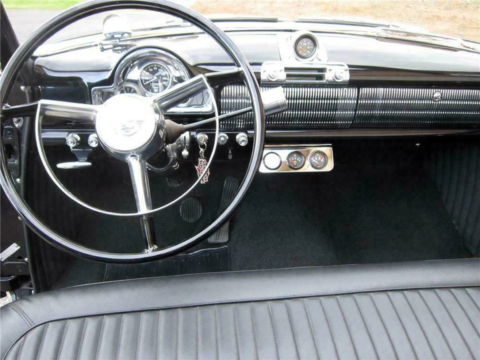 1951 Oldsmobile 88 - Image 3 of 4