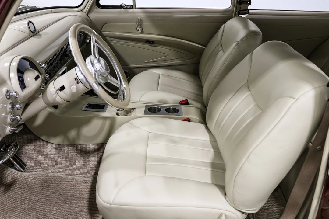 1951 Oldsmobile 88 - Image 15 of 21