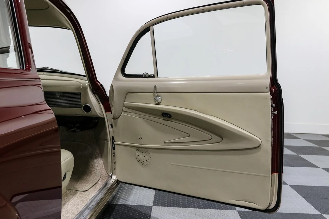 1951 Oldsmobile 88 - Image 17 of 21