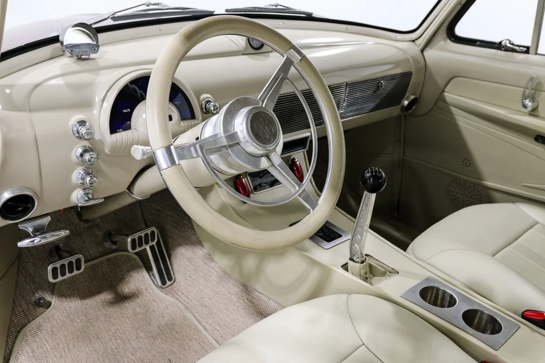 1951 Oldsmobile 88 - Image 14 of 21