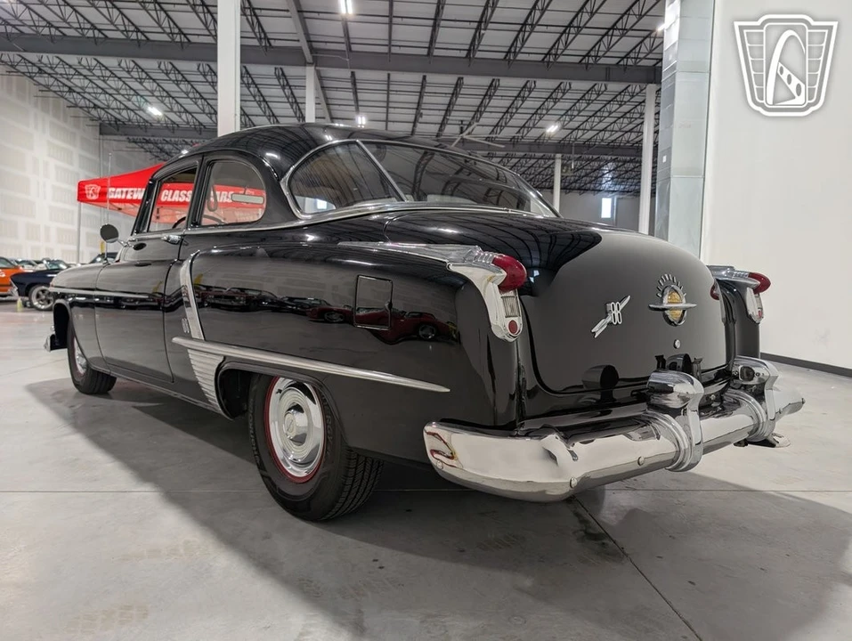 1951 Oldsmobile 88 - Image 10 of 12